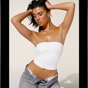 Garage White tube top size small